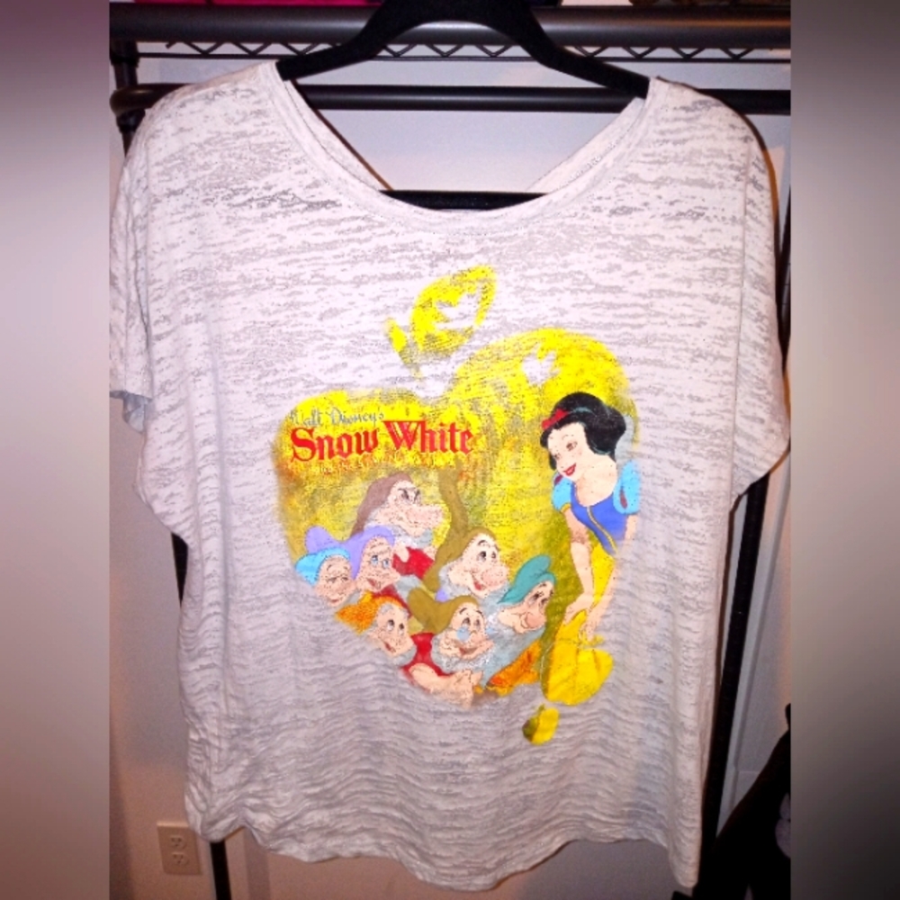 Disney Parks Snow White Burnout Tshirt XXL